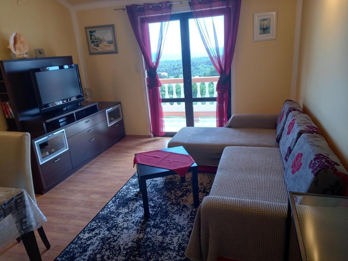 Apartman Jadranka Palit Exteriör bild
