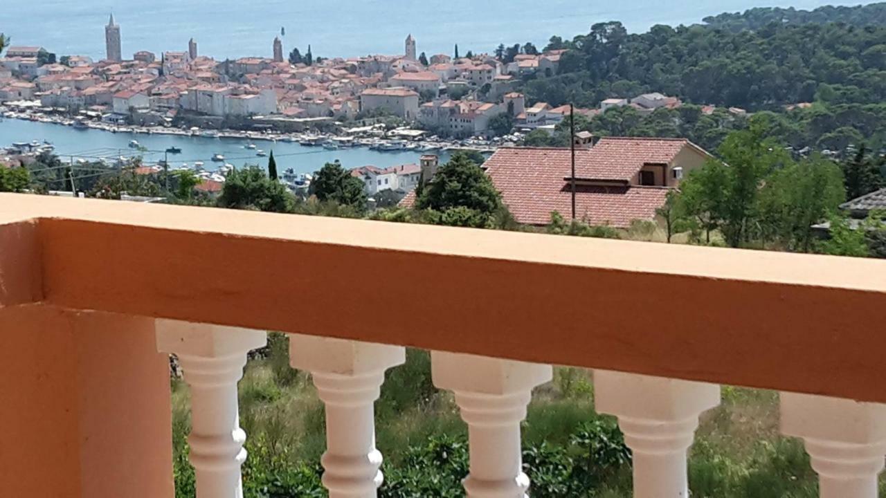 Apartman Jadranka Palit Exteriör bild